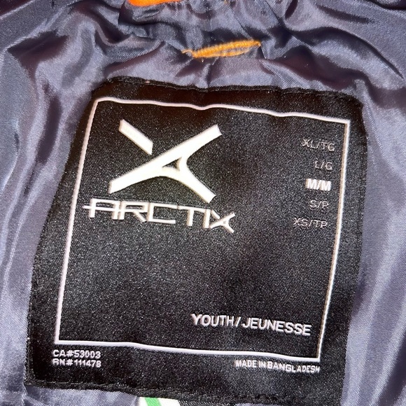 READY for the slopes? Youth Arctix snow pants - excellent, pre-owned condition! - Picture 5 of 8